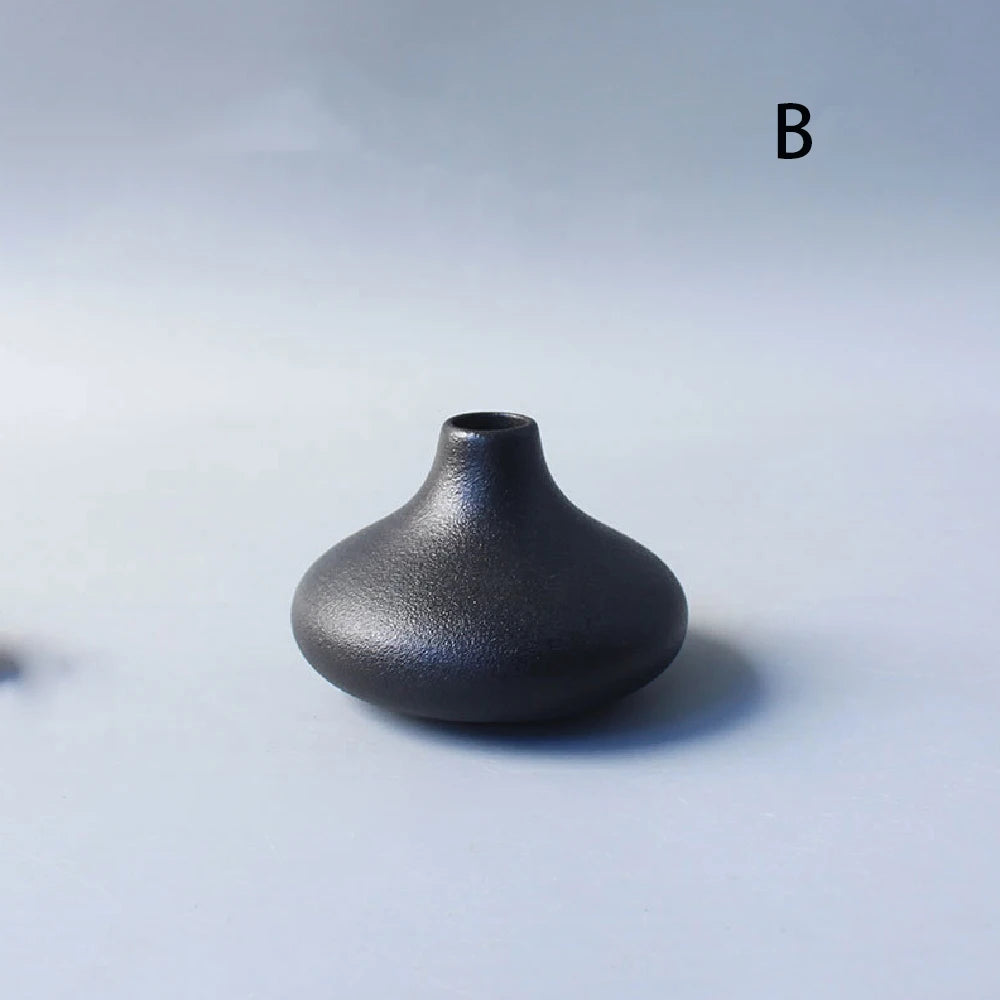 Ceramic Small flower Vase Home Decoration Crafts Tabletop Ornament Simplicity Japanese-style Decoration