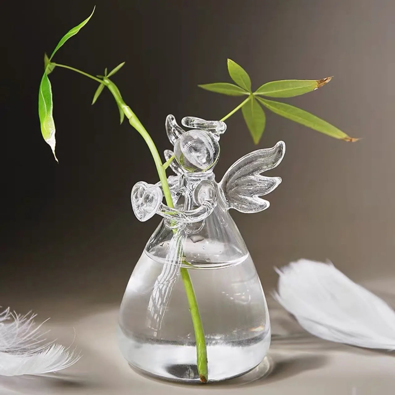 Angel Figurine Glass Vase Mini (5.5cm/2.17in) - Handmade Crystal Tabletop Decor for Home, Office, Wedding Gift Idea