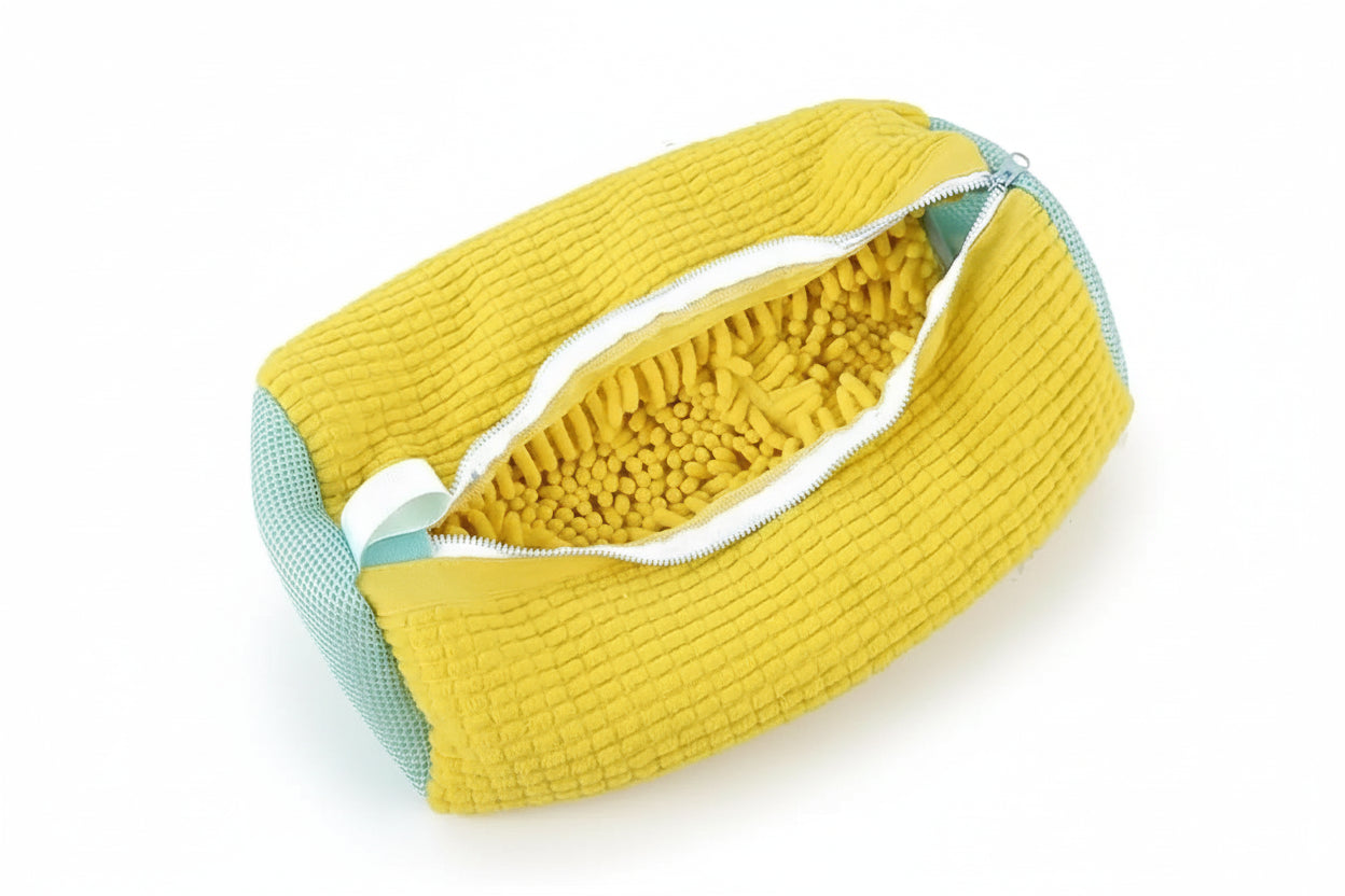 Shoe Washing Machine Bag with Liquid Shoe Brush Set - Durable Laundry Shoe Bag for All Shoe Types (1/2/4 Pcs)