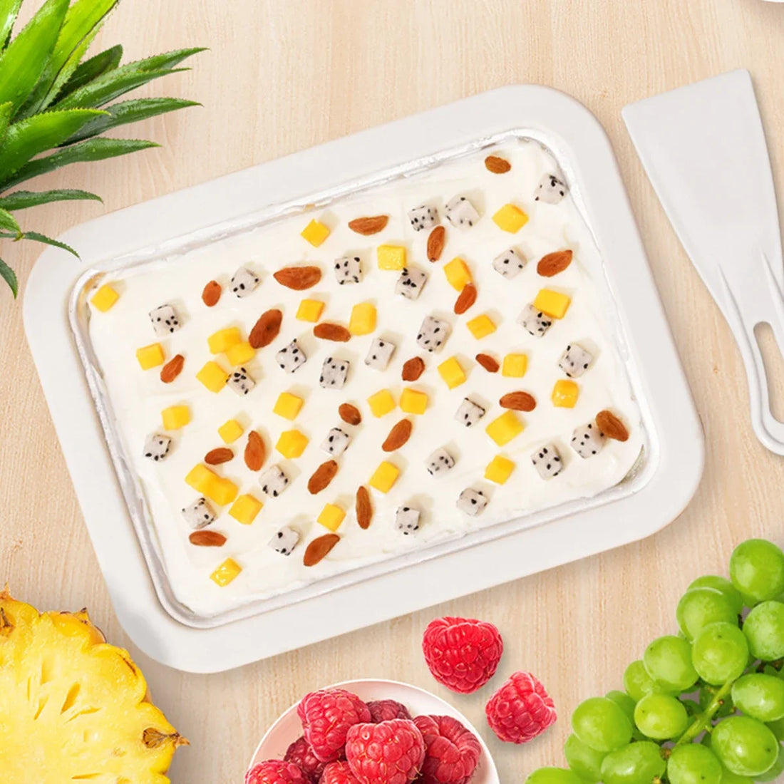 Rolled Ice Cream Maker Pan with Scrapers Cold Plate Dessert Maker