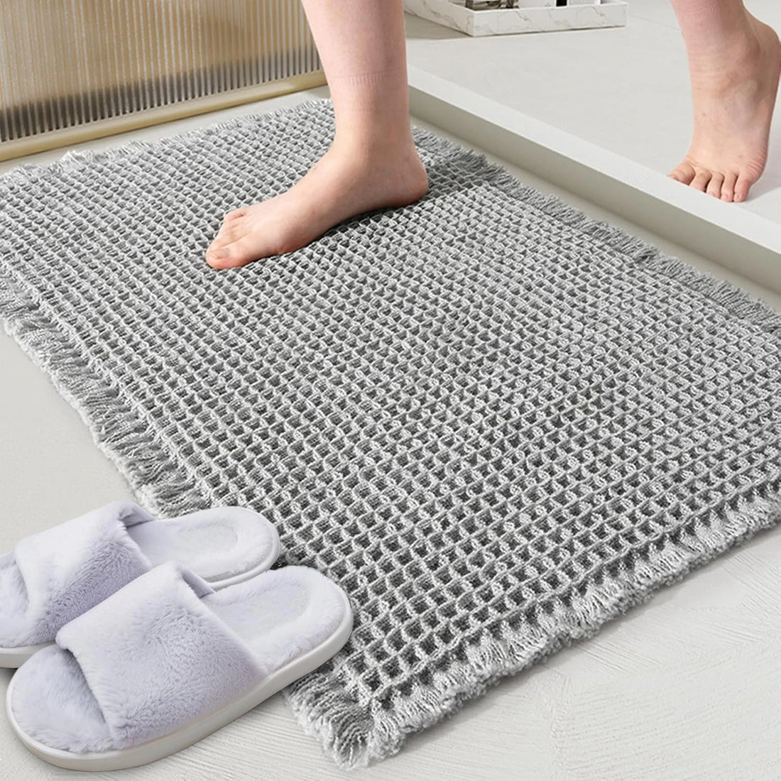 Waffle Bathroom Rugs Soft Non Slip Machine Washable Super Absorbent Bath Mats with Tassels for Bathroom Floor Tub Beside Decor
